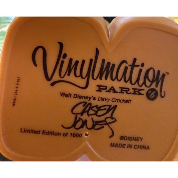 Disney Vinylmation Davey Crockett 9” Figure Urban Series Park 6 Collectible - Picture 5 of 10